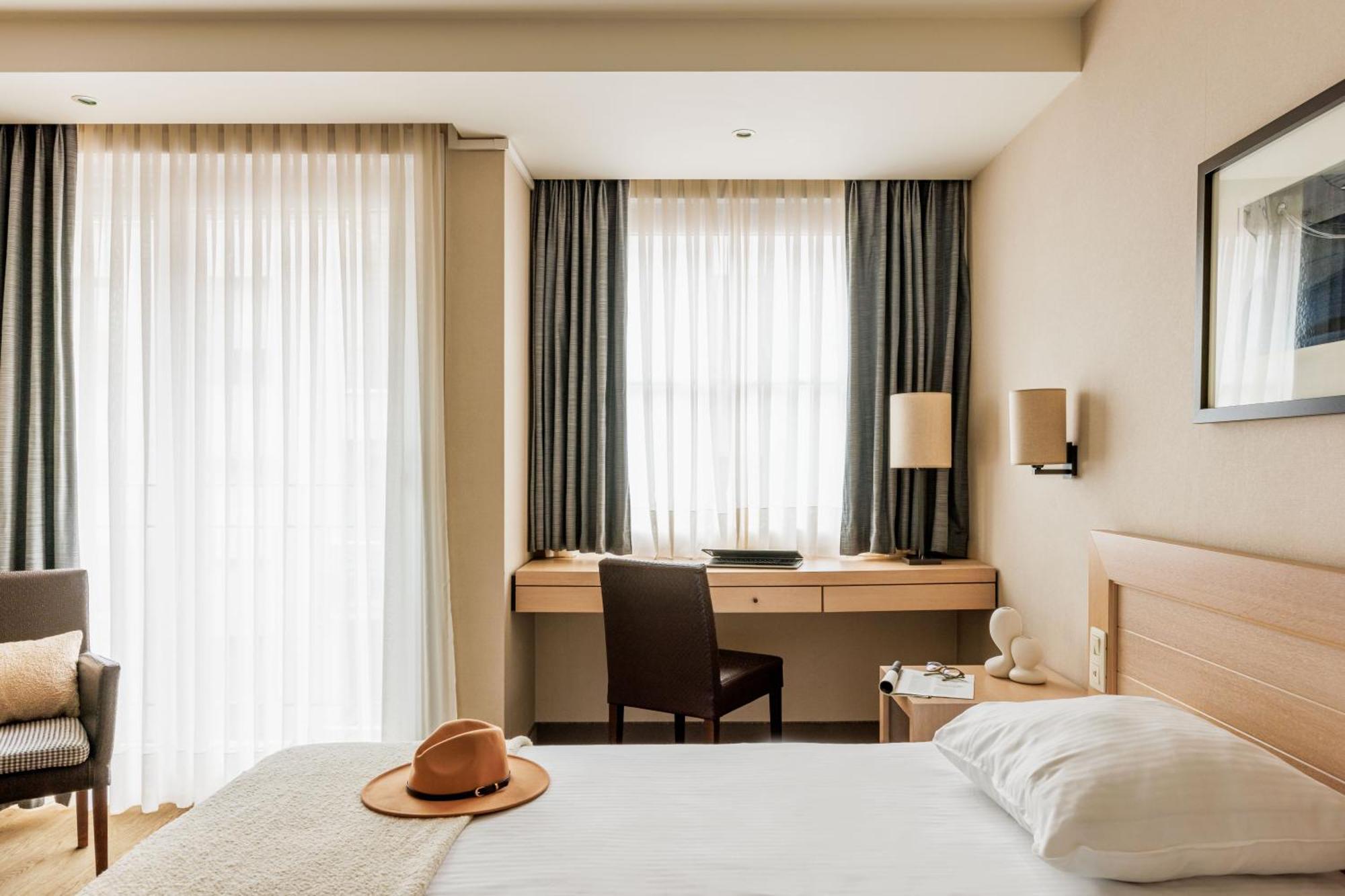 Hotel Aazaert By Wp Hotels Бланкенберге Экстерьер фото